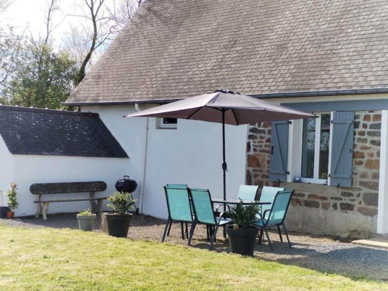 La Croix Douillet Villa Gavray-sur-Sienne Exterior photo